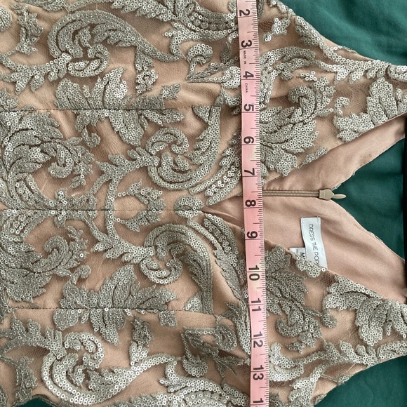 Dress the population - long formal dress - Picture 8 of 12